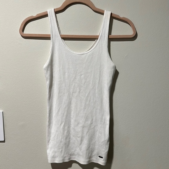 Hollister Tops - Hollister White Cami, Size Small